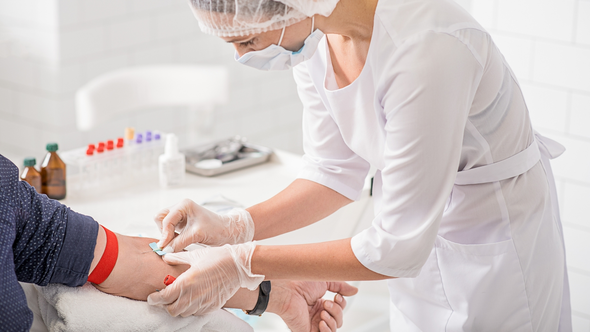 Check-up: o que é, quando fazer e quais exames avaliam sua saúde - Laboratório Dr. Pio